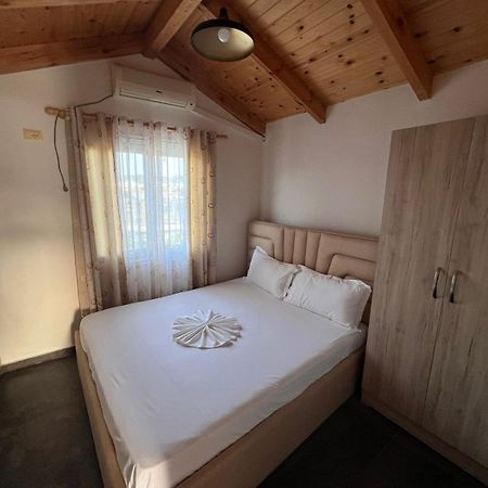 Guest Rooms Arbri Vlore Ngoại thất bức ảnh