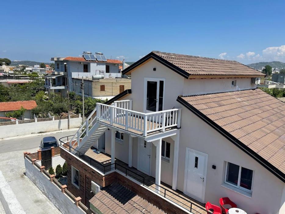 Guest Rooms Arbri Vlore Ngoại thất bức ảnh